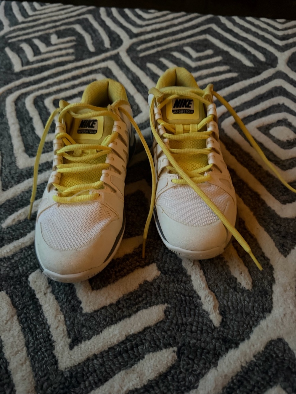 Nike Women’s Ortholite Tennis Shoes, Size 6